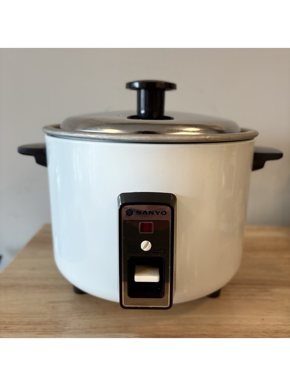 Vintage SANYO Made in Japan 5-Cup Rice Cooker EC-050U EC-5 100v 120v / 240v